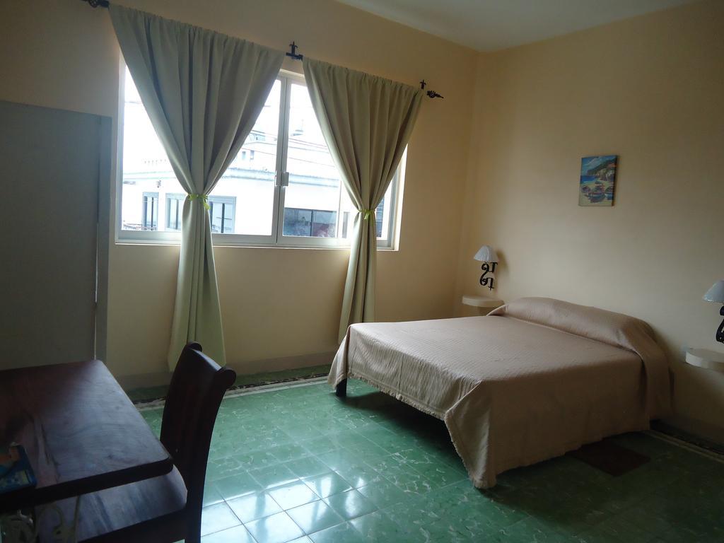 Hotel Suites Córdoba Exteriör bild